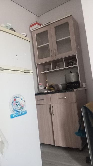 кухни шкафы: Кухонный шкаф с витриной и нижней тумбой - Материал: корпус из ЛДСП с — 1