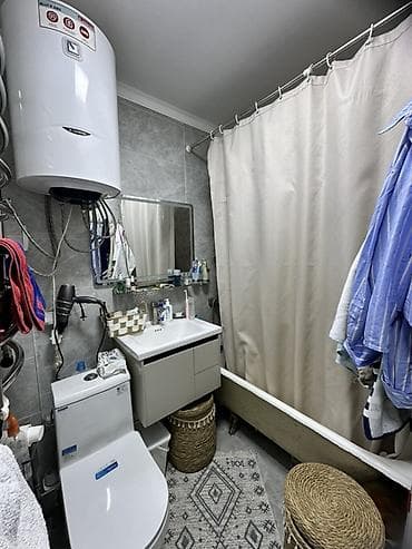 4 комн квартиры: 2 комнаты, 47 м², 104 серия, 4 этаж, Евроремонт — 8