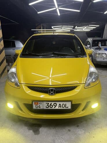 Продажа авто: Honda Jazz: 2008 г., 1.4 л, Вариатор, Бензин, Хэтчбэк — 2