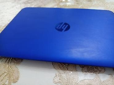 intel: HP Stream 11 — компактный ноутбук в ярком синем цвете. в комплект — 1