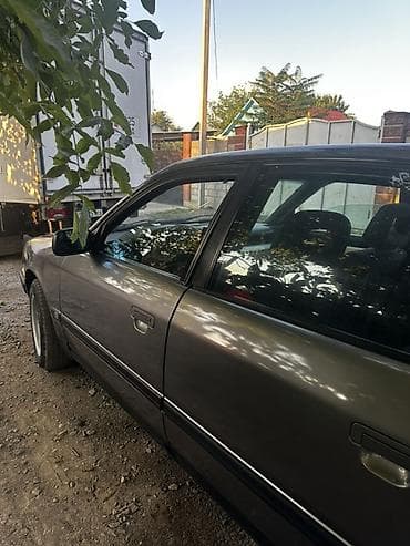 rd 1: Audi 100: 1991 г., 2.3 л, Механика, Бензин, Седан — 5