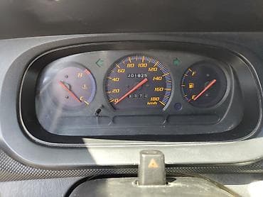 tracker gps: Daihatsu YRV: 2003 г., 1 л, Механика, Бензин, Хэтчбэк — 3