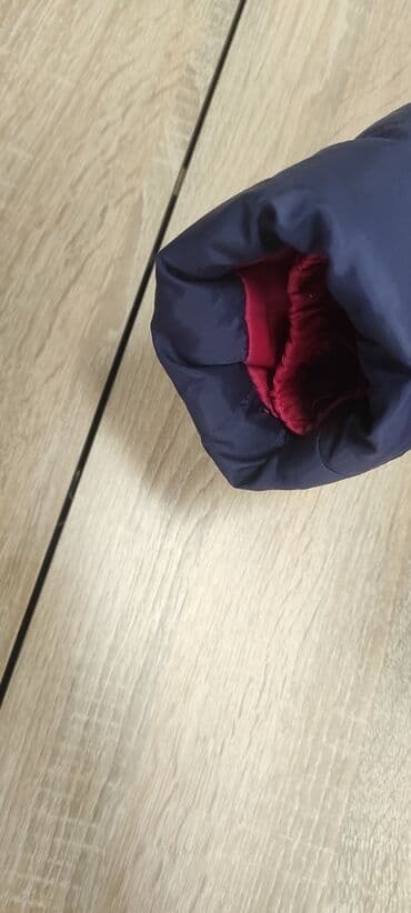 куртка дождевик: Продаётся демисезонная куртка, утеплённая флисом, размер 110см, в — 3