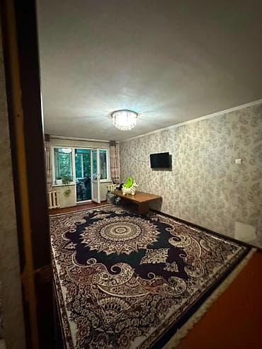 3 комнаты, 46 м², ТЦ Весна 104 серия, 2 этаж, Косметический ремонт