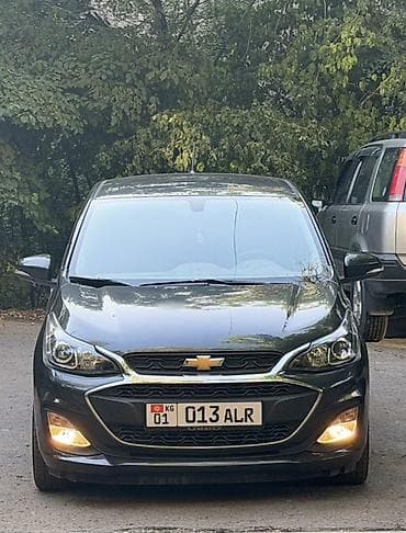 Продажа авто: Chevrolet Spark: 2018 г., 1 л, Автомат, Бензин, Хэтчбэк — 2