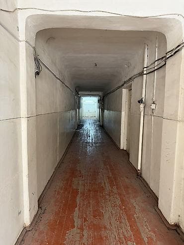 аренда помещений под офис: Трёхэтажное нежилое здание с подвалом Описание: - Кирпичное/бетонное — 4