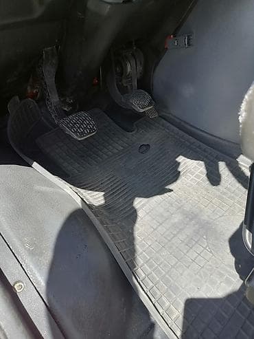 sony ps4 купить бишкек: Кабина Mercedes-Benz Колдонулган — 3