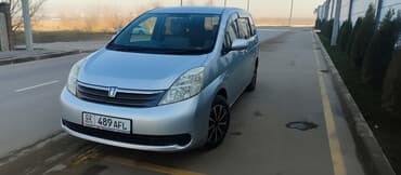 Toyota Isis: 2005 г., 1.8 л, Автомат, Бензин, Минивэн