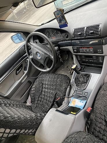 машина бмв 39: BMW 525: 1996 г., Седан — 5