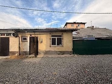 2 комнаты, 50 м², Малосемейка, 1 этаж, Старый ремонт — 1