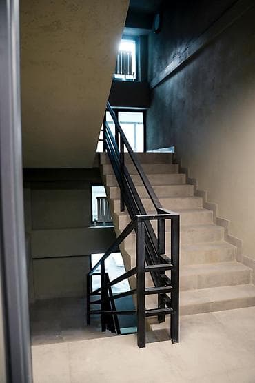 под бизнес аренда: Здание, 3500 м² — 10