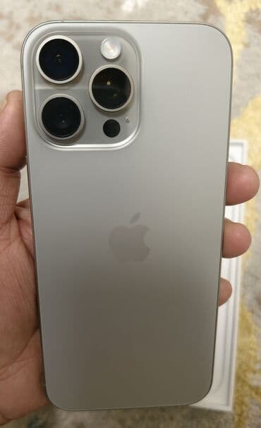 купить монитор в подголовник автомобиля: IPhone 16 Pro Max, 256 ГБ, Natural Titanium, Кабель, Коробка — 5