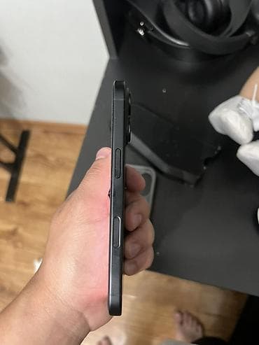 garmin epix pro цена: IPhone 16, Б/у, 128 ГБ, Черный, Чехол, 96 % — 8
