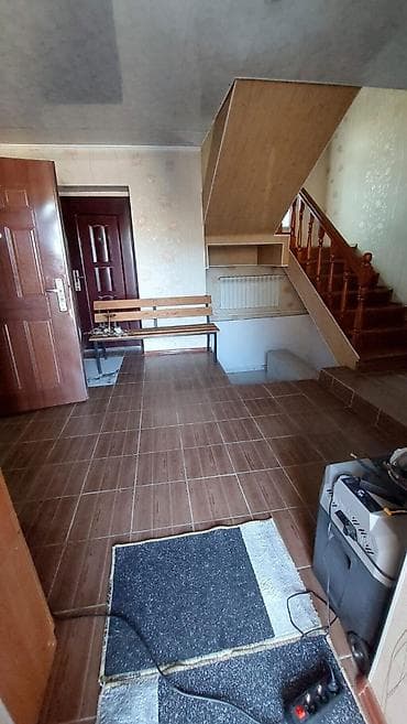 250000: 🏡 Срочно продаётся трёхуровневый кирпичный дом с времянкой в ж/м — 2