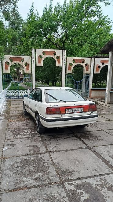 Продажа авто: Mazda 626: 1990 г., 2 л, Механика, Бензин, Хэтчбэк — 6