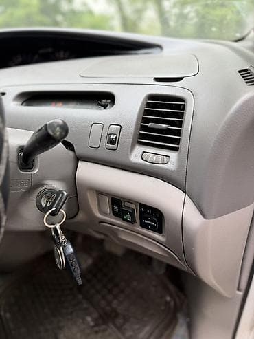 l9 pro: Toyota Estima: 2001 г., 2.4 л, Автомат, Газ, Минивэн — 9