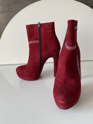 женские зимние сапоги из натуральной кожи и меха: Сапоги, 37, Balenciaga, Новый, Платная доставка — 9