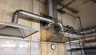 ремонт пластиковых дверей бишкек: Вытяжка и вентиляции . услуга листогибов. установки вытяжной и — 4