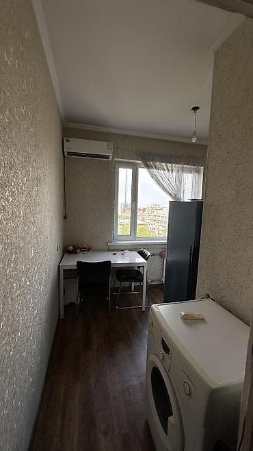 ремонт домов: 1 комната, 41 м², 105 серия, 9 этаж, Косметический ремонт — 8