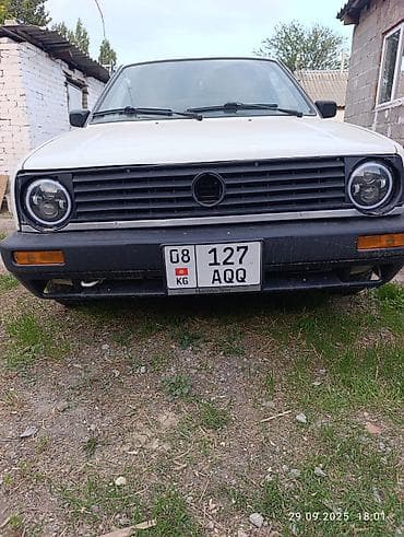 Volkswagen Golf: 1991 г., Механика, Хэтчбэк — 4