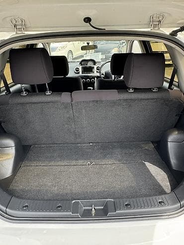 Транспорт: Toyota Ist: 2004 г., 1.3 л, Автомат, Бензин, Хэтчбэк — 7
