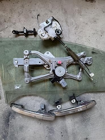 Автозапчасти: Стекло Переднее левое Honda, 2007 г., Б/у, Оригинал — 2