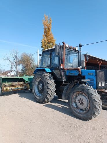 Тракторы YTO (ЮТО): Модель 892, Б/у, 2016 г., С пресс-подборщиком — 1