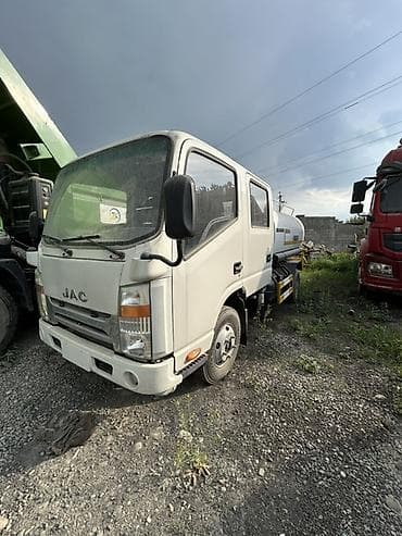 byd e1: Поливомоечная машина JAC с цистерной BEN MA TRAILER Описание: - Шасси — 2