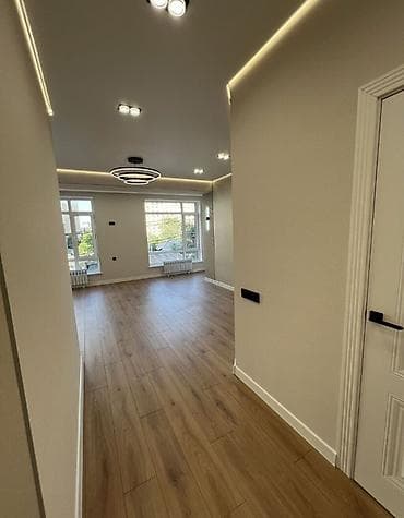 2 комнаты, 63 м², Восток-5 мкр Элитка, 2 этаж, Дизайнерский ремонт at lalafo.kg 2 комнаты, 63 м², Восток-5 мкр Элитка, 2 этаж, Дизайнерский ремонт