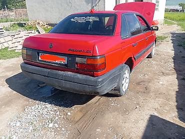 мата секыл: Volkswagen Passat: 1993 г., 1.8 л, Кол менен иштөөчү, Бензин, Седан — 2