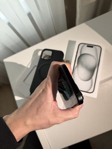 меняю на телефон: IPhone 15, Б/у, 128 ГБ, Jet Black, Защитное стекло, Чехол, Кабель, 89 % — 4
