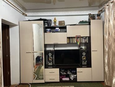 офисный кресло б у: Гарнитур для зала, Б/у, Самовывоз, цвет - Бежевый — 2