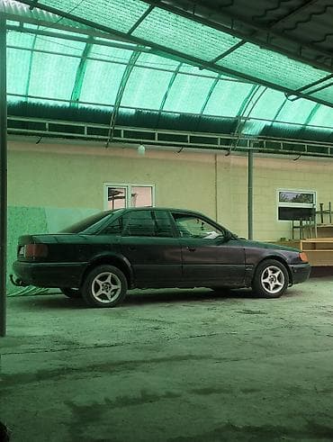 Audi: Audi S4: 1992 г., 2.6 л, Механика, Газ, Седан — 4