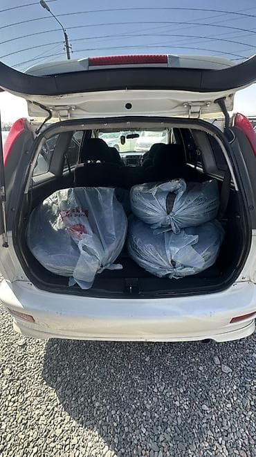 срв 2017: Honda Stream: 2002 г., 2 л, Типтроник, Бензин, Минивэн — 7