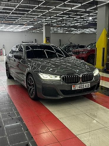Продажа авто: BMW 5 series: 2021 г., Седан — 3