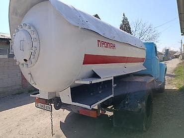 e star: ЗИЛ : 6.6 л | 1989 г. 130000 км Фургон — 1