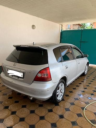 бар авто: Honda Civic: 2001 г., 1.5 л, Автомат, Бензин, Хетчбек — 3