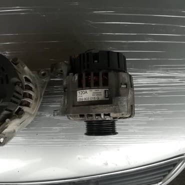 инверторы для солнечных батарей refusol: Генератор Audi Б/у, Оригинал — 2