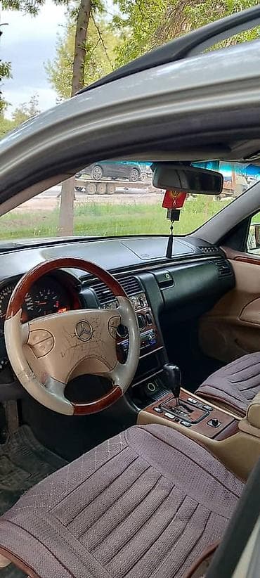 Продажа авто: Mercedes-Benz E-Class: 2001 г., 2.2 л, Автомат, Дизель, Универсал — 4