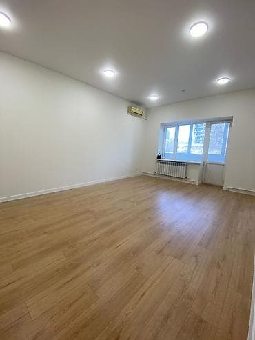 Кыймылсыз мүлк: Кеңселерди ижаралоо, 450 м², Административдик имаратта — 8