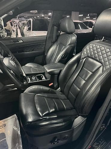 fit shuttle: Кроссовер/внедорожник, черный цвет кузова, черные диски. Установлен — 2