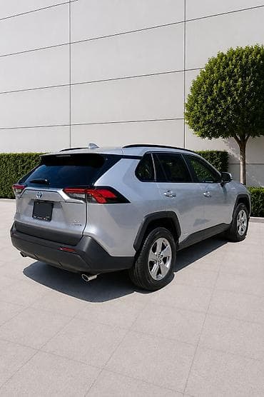 mazda 6 2004: Toyota RAV4: 2021 г., 2.5 л, Вариатор, Гибрид — 2