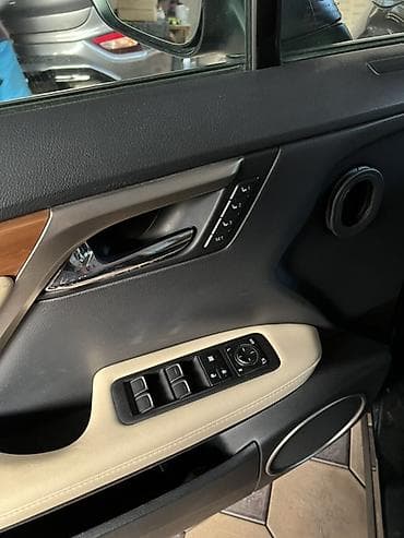 Продажа авто: Lexus RX: 2021 г., 3.5 л, Гибрид, Кроссовер — 6
