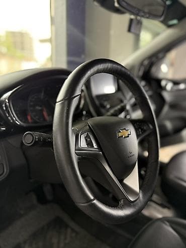Chevrolet Spark: 2016 г., 1 л, Автомат, Бензин, Хэтчбэк — 9