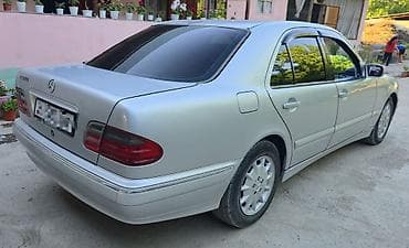 highlander 2: Mercedes-Benz E-Class: 2001 г., Седан — 1
