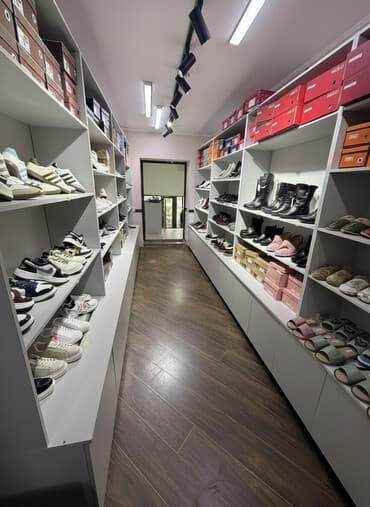 драгоценный камень: Продаётся готовый бизнес — магазин женской обуви! 📍 Отличная локация — 1
