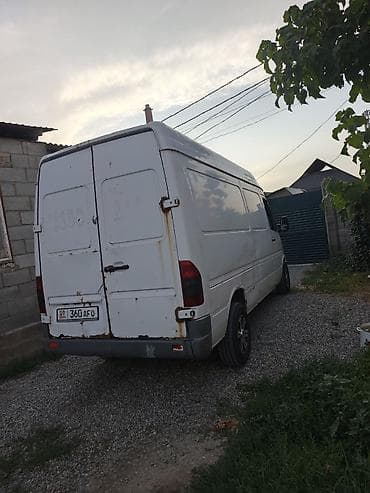 transporter multivan: Mercedes-Benz Sprinter, средний 2.9 TD фургон с высокой крышей, белый — 6