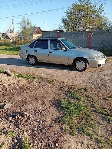 Daewoo Nexia: 2008 г., Ручные, Седан