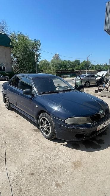 купить авто в караколе: Mitsubishi Carisma: 2002 г., 1.6 л, Автомат, Бензин, Седан — 6