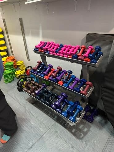 Виброплатформы: Стойка для гантелей, железная, трехуровневая, б/у — 1